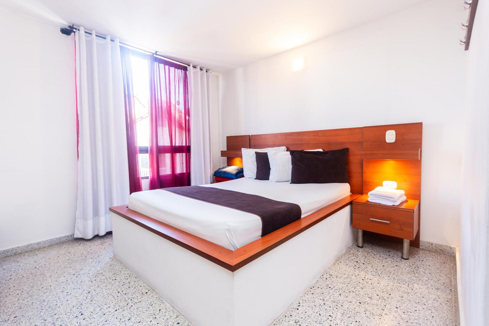 Hotel Bicentenario Рионегро Экстерьер фото
