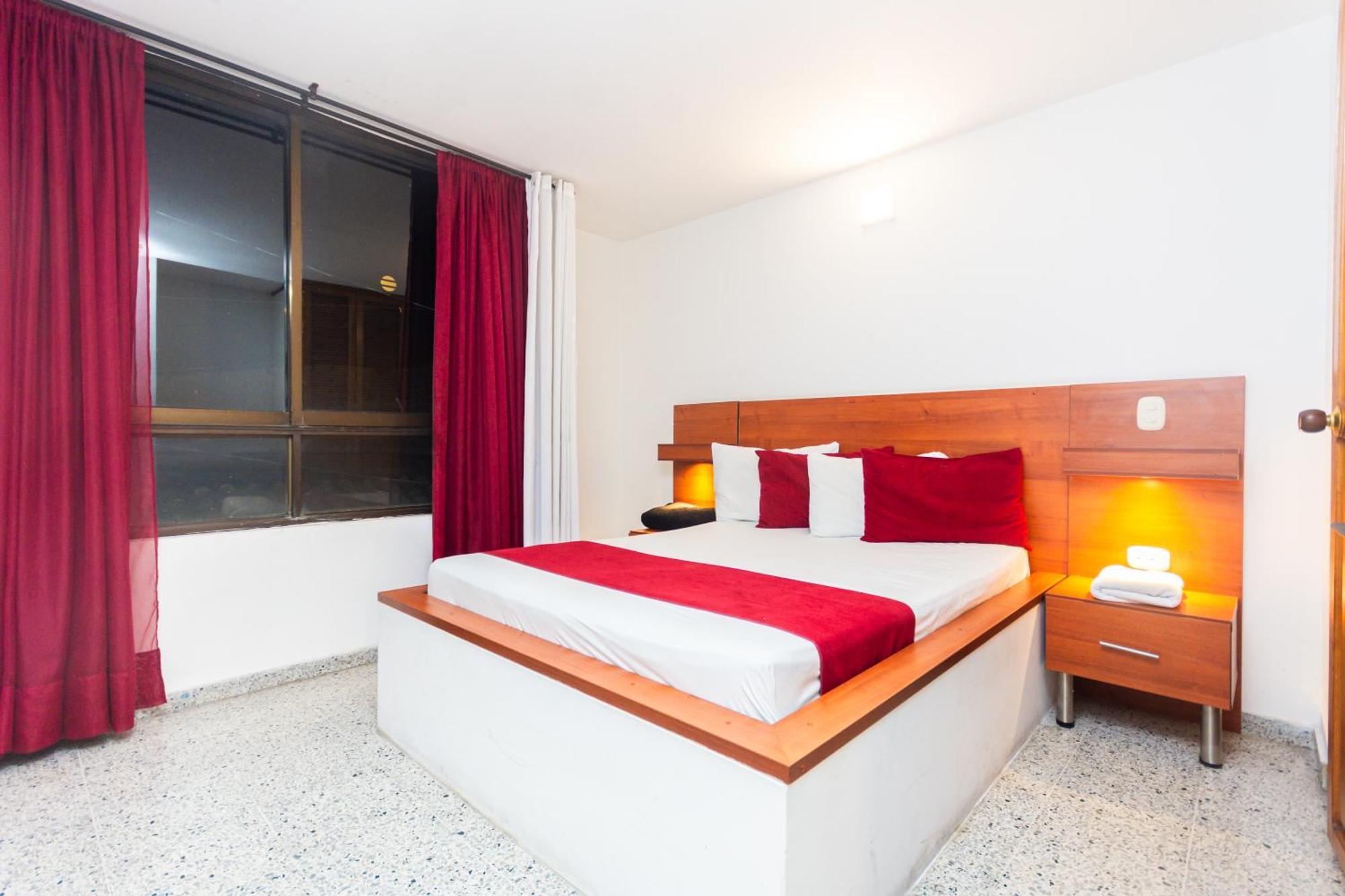 Hotel Bicentenario Рионегро Экстерьер фото